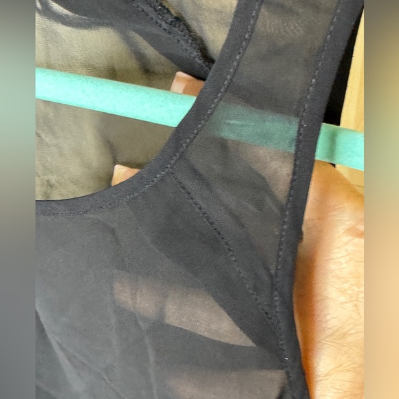 American Eagle sleeveless blouse black jr size x-small - Picture 5 of 8